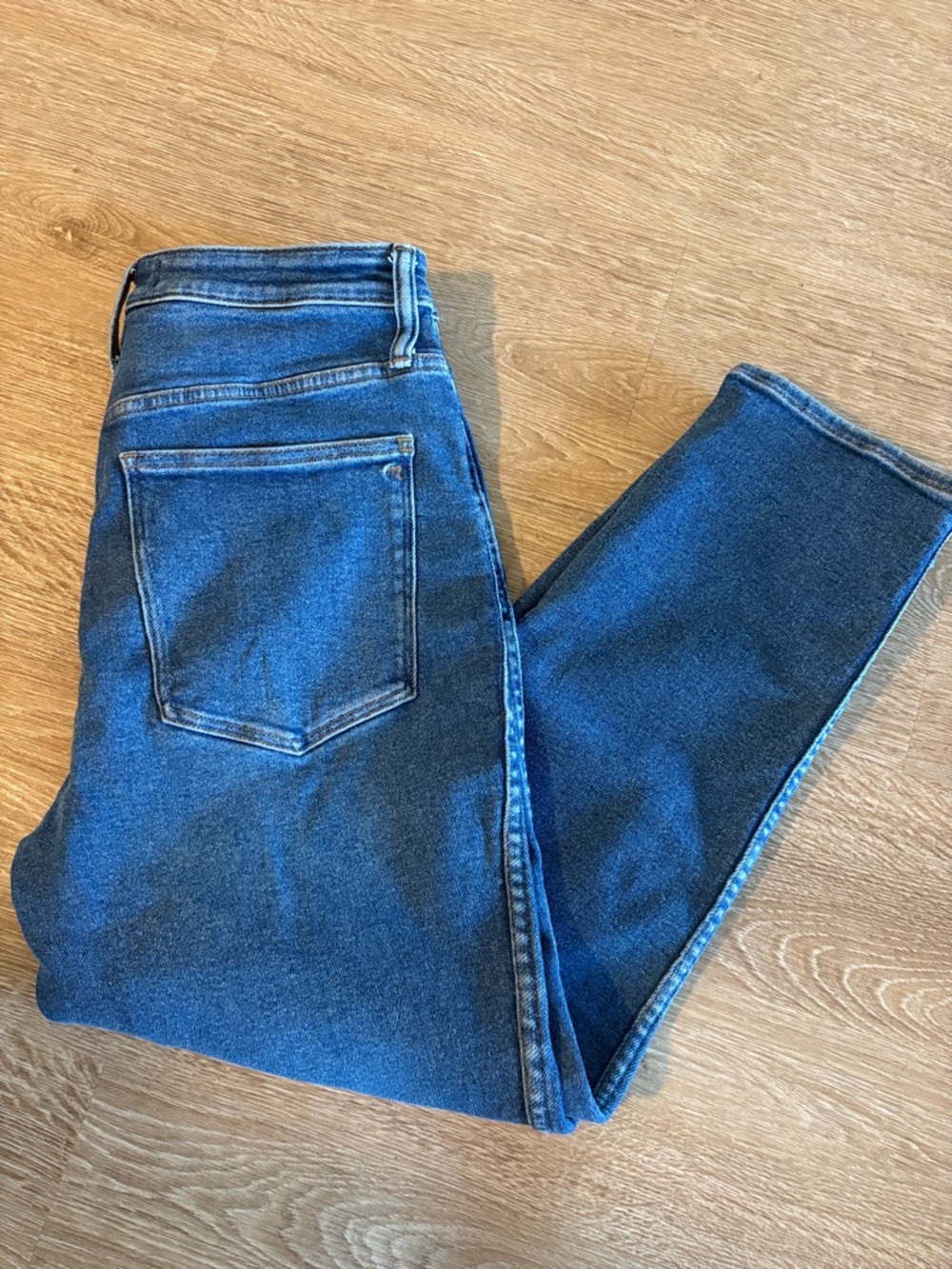 Madewell Jeans curvy stovepipe. 31